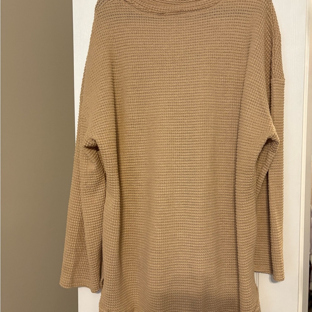 Cozy Tan Women's Waffle-weave Long Tunic Sweater